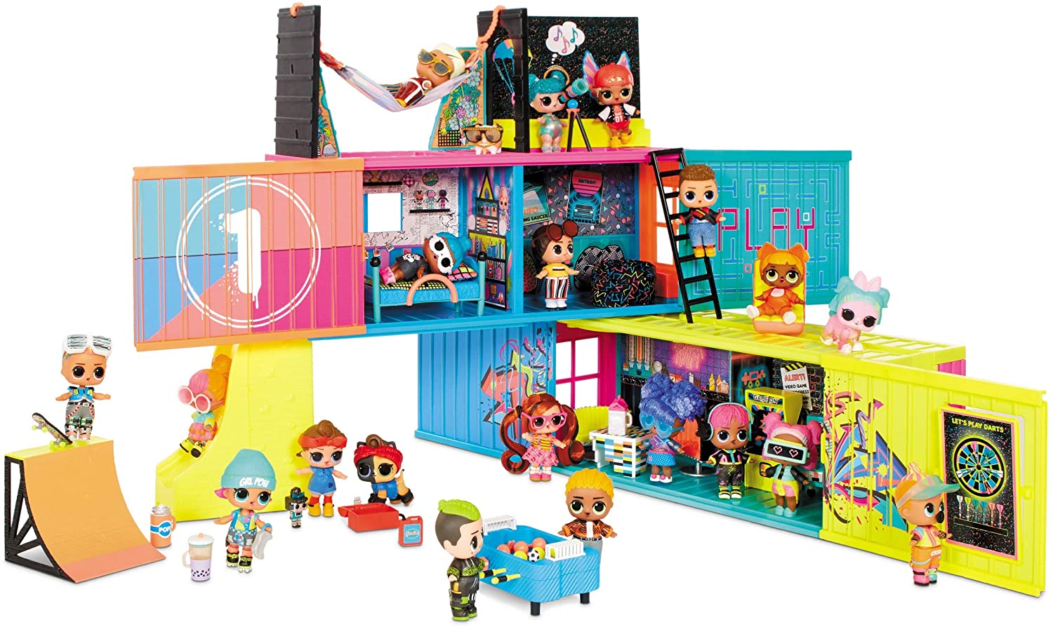 LOL House LOL dolls move into HUGE LOL Mansion with Swimming Pool Hot Tub  Cupcake Kids Club 